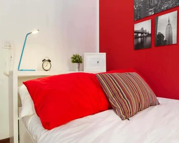 Habitación privada en Via Larga, 26, 20122 Milano MI, Italy, imagen 3 de 29