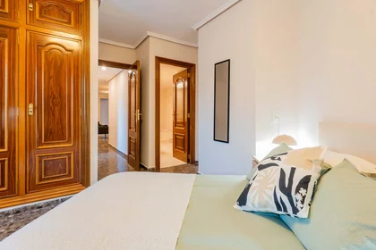 Private room at Av. de Burjassot, 46015 València, Valencia, Spain, image 2 of 33