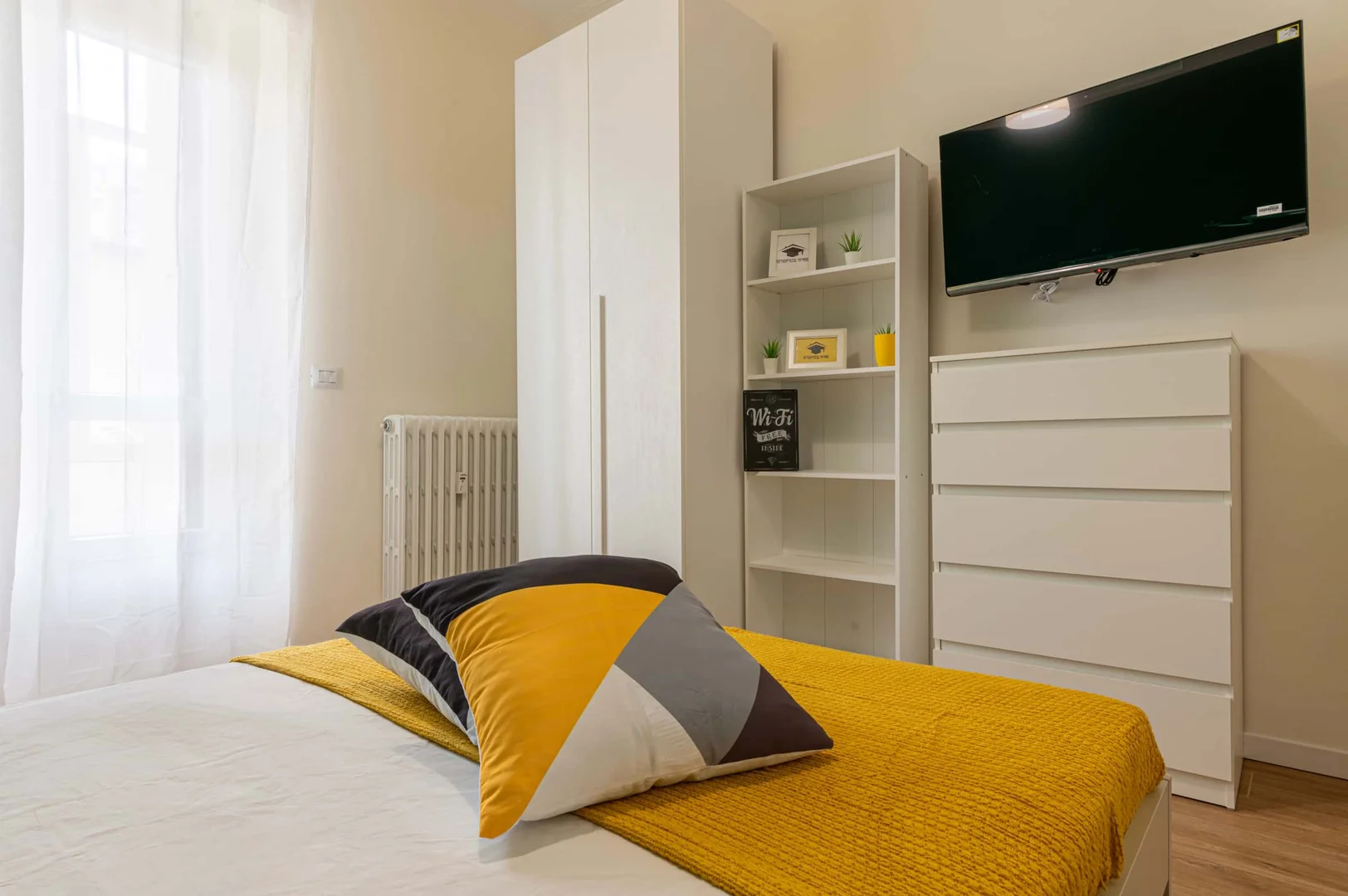 Komfortables und geräumiges Studentenzimmer in 