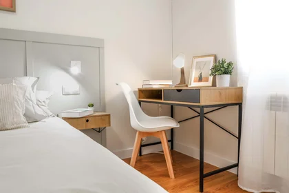 Private room at C. Volver a Empezar, 8, Puente de Vallecas, 28018 Madrid, España, image 3 of 19