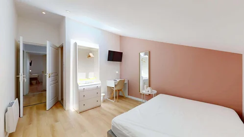 Prywatny pokój Imp. Martinon, 33400 Talence, France, obraz 3 19