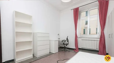 Habitación privada en Corso Buenos Aires, 22, 16129 Genova GE, Italia, imagen 4 de 12