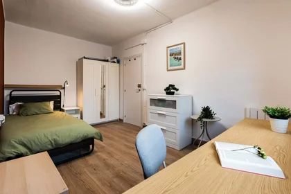 Prywatny pokój Carrer de Sardà, 68, 08203 Sabadell, Barcelona, Spain, obraz 2 13