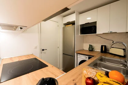 Quarto privado em Carrer de Sardà, 64, 08203 Sabadell, Barcelona, Spain, imagem 12 de 14