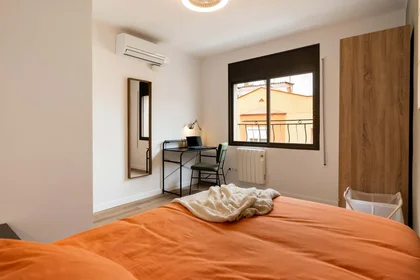 Quarto privado em Carrer de Sardà, 64, 08203 Sabadell, Barcelona, Spain, imagem 3 de 14
