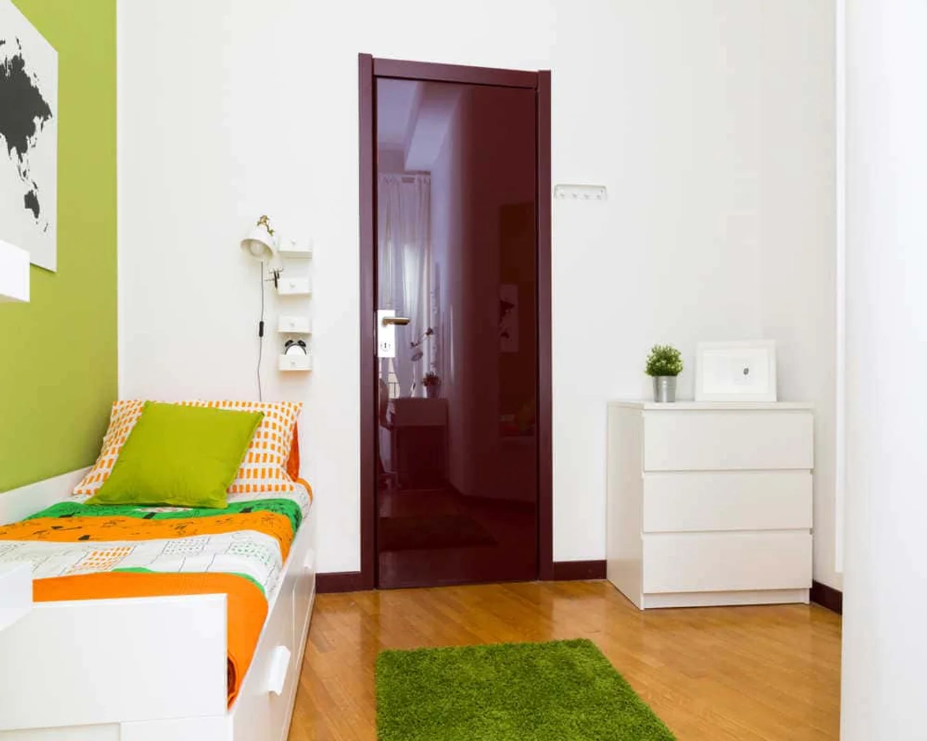 Habitación para estudiantes en  con modernas comodidades