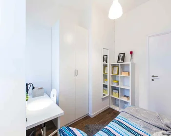 Private room at 31, Via Moncalvo, Milano, 20146, image 3 of 25