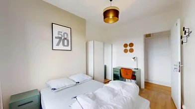 Quarto privado em 42 Rue d'Oradour-sur-Glane, 75015 Paris, France, imagem 1 de 10