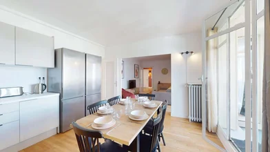 Quarto privado em 42 Rue d'Oradour-sur-Glane, 75015 Paris, France, imagem 11 de 16