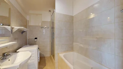 Quarto privado em 42 Rue d'Oradour-sur-Glane, 75015 Paris, France, imagem 15 de 16
