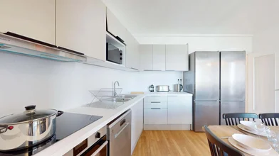 Quarto privado em 42 Rue d'Oradour-sur-Glane, 75015 Paris, France, imagem 10 de 16