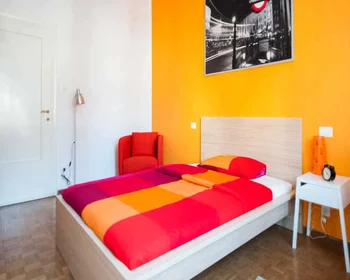 Privatzimmer in der Piazza Manfredi Azzarita, 4, 40122 Bologna BO, Italy, bild 2 von 28