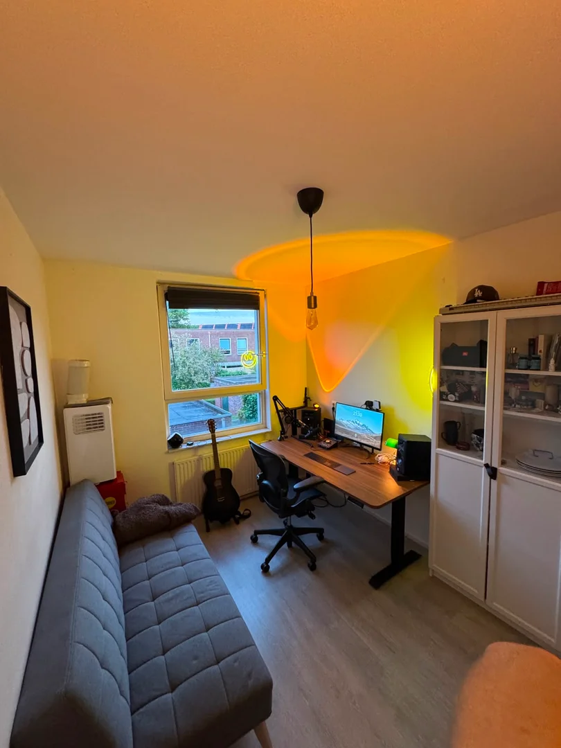 Chambre d'étudiant économique avec emplacement pratique dans 