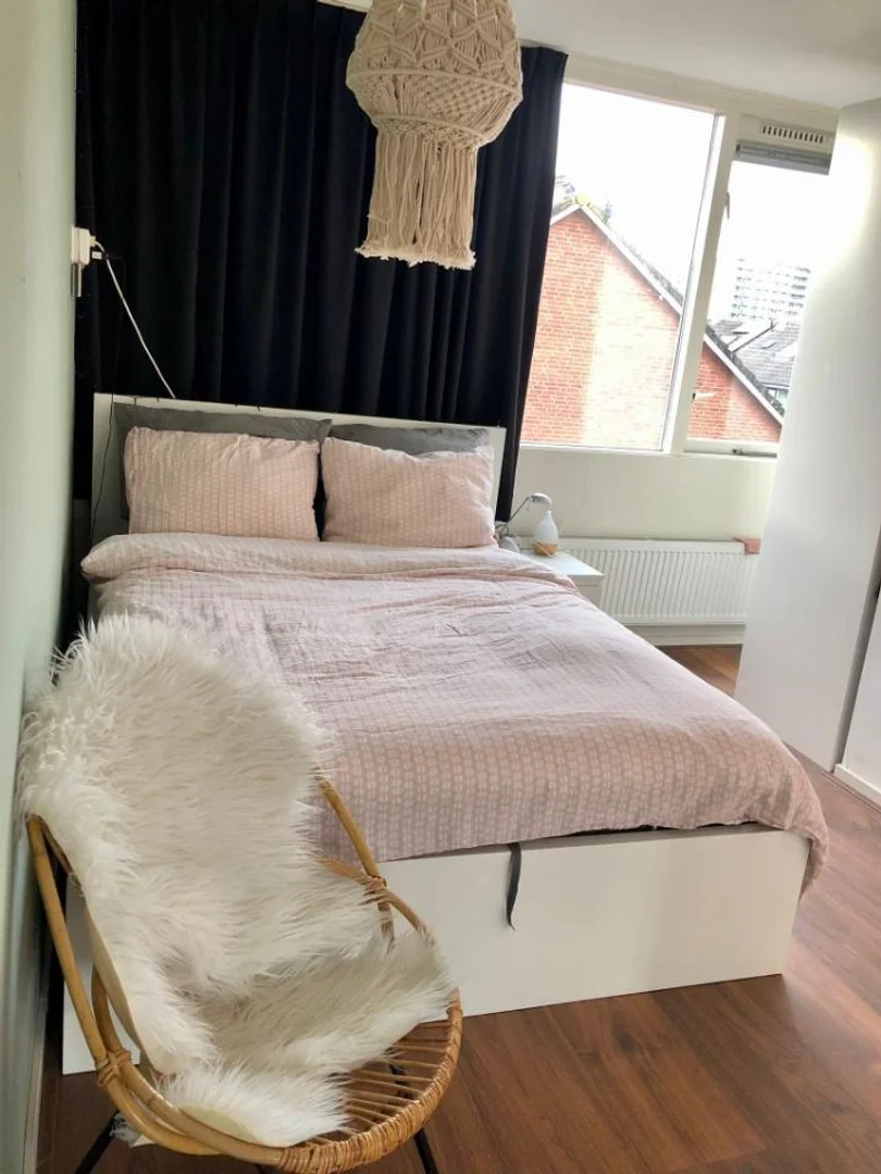 Apartamento estúdio chique perto do campus em 