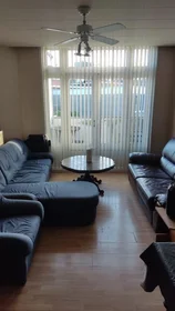Privatzimmer in der Jurriaan Kokstraat, bild 1 von 3
