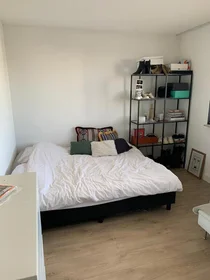 Dairenin tamamı konumu Duke Ellingtonstraat, 10 10 görüntüsü