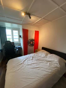 Quarto privado em Oldenzaalsestraat, imagem 7 de 10