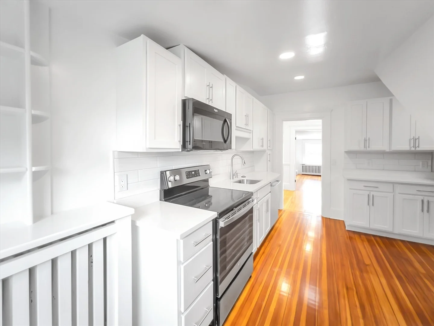 100, Chestnut Ave., Unit 3, Jamaica Plain, Boston, MA, 02130