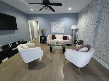Alojamiento entero en residencia en 64, Florida St., Unit 1, Dorchester, Boston, MA, 02124, imagen 6 de 15