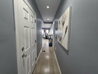 Alojamiento entero en residencia en 64, Florida St., Unit 1, Dorchester, Boston, MA, 02124, imagen 8 de 15