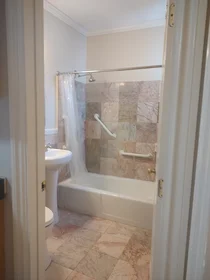 Gesamte Unterkunft im Wohnheim in der 28, Mount Auburn St., Unit 1, Riverside, Cambridge, MA, 02138, bild 11 von 19