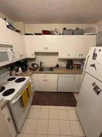 Dairenin tamamı Ikamet yerinde konumu 2353, Massachusetts Ave., Unit 62, North Cambridge, Cambridge, MA, 02140, 11 15 görüntüsü