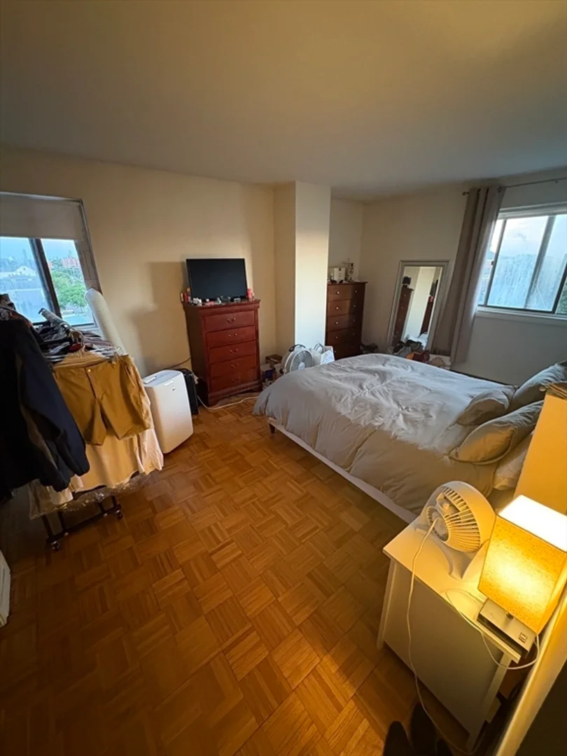 2353, Massachusetts Ave., Unit 62, North Cambridge, Cambridge, MA, 02140