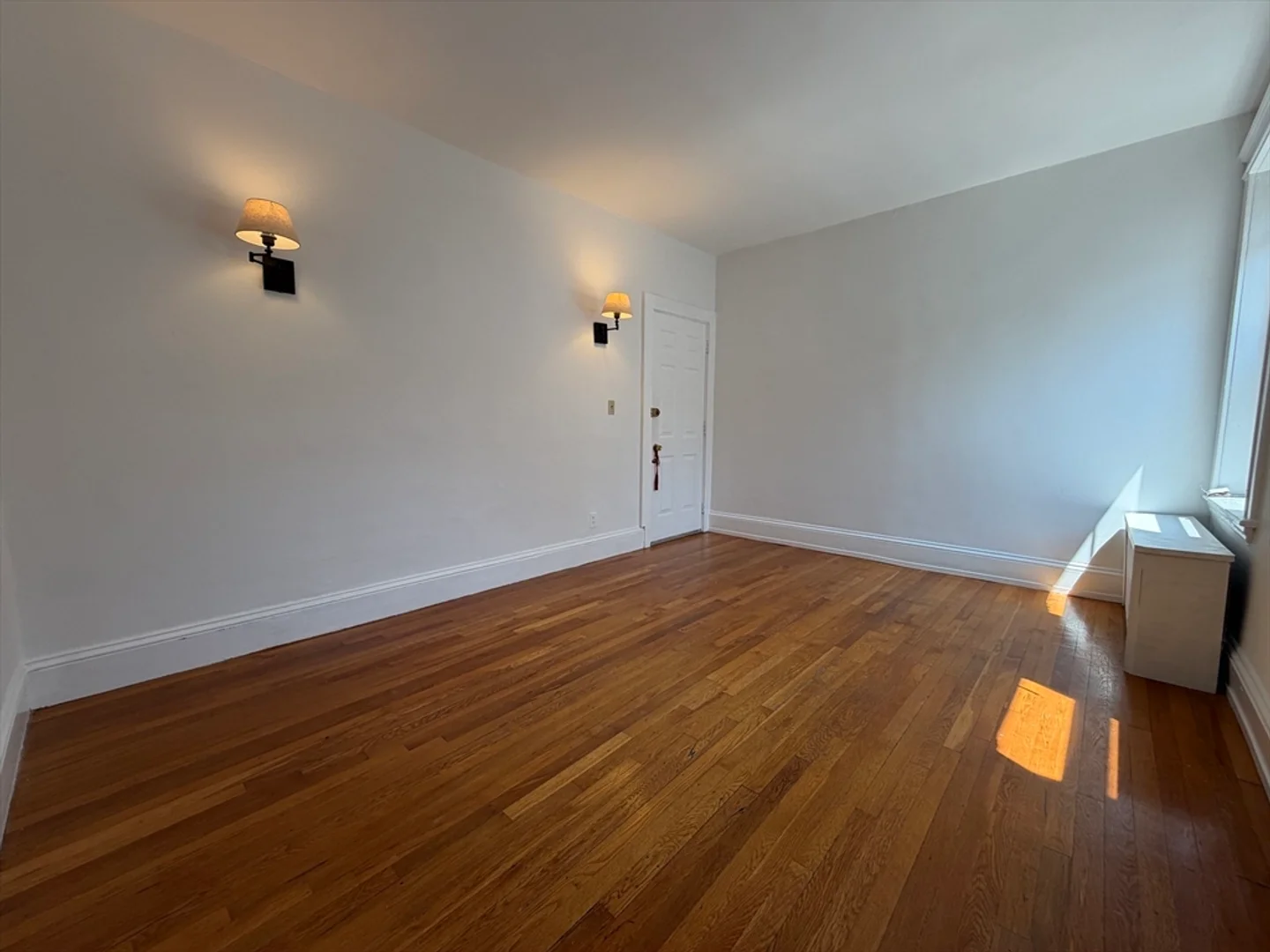 7, Grove St., Unit 11, Beacon Hill, Boston, MA, 02114