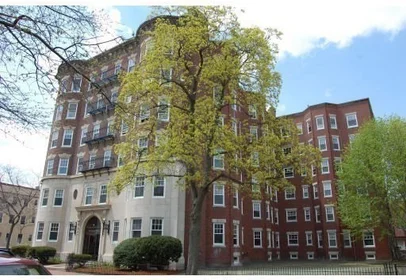 Dairenin tamamı Ikamet yerinde konumu 55, Magazine St., Unit 17, Central Square, Cambridge, MA, 02139, 14 16 görüntüsü