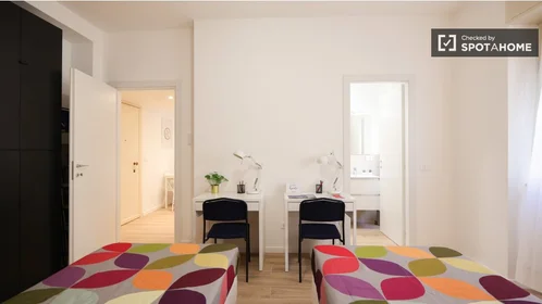 Private room at Via Rembrandt, image 4 of 17