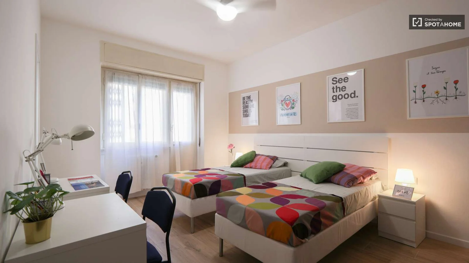 Quarto de estudante económico perto do campus em 