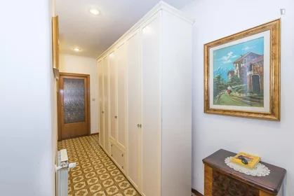 Quarto privado em Via Laurentina, imagem 16 de 21
