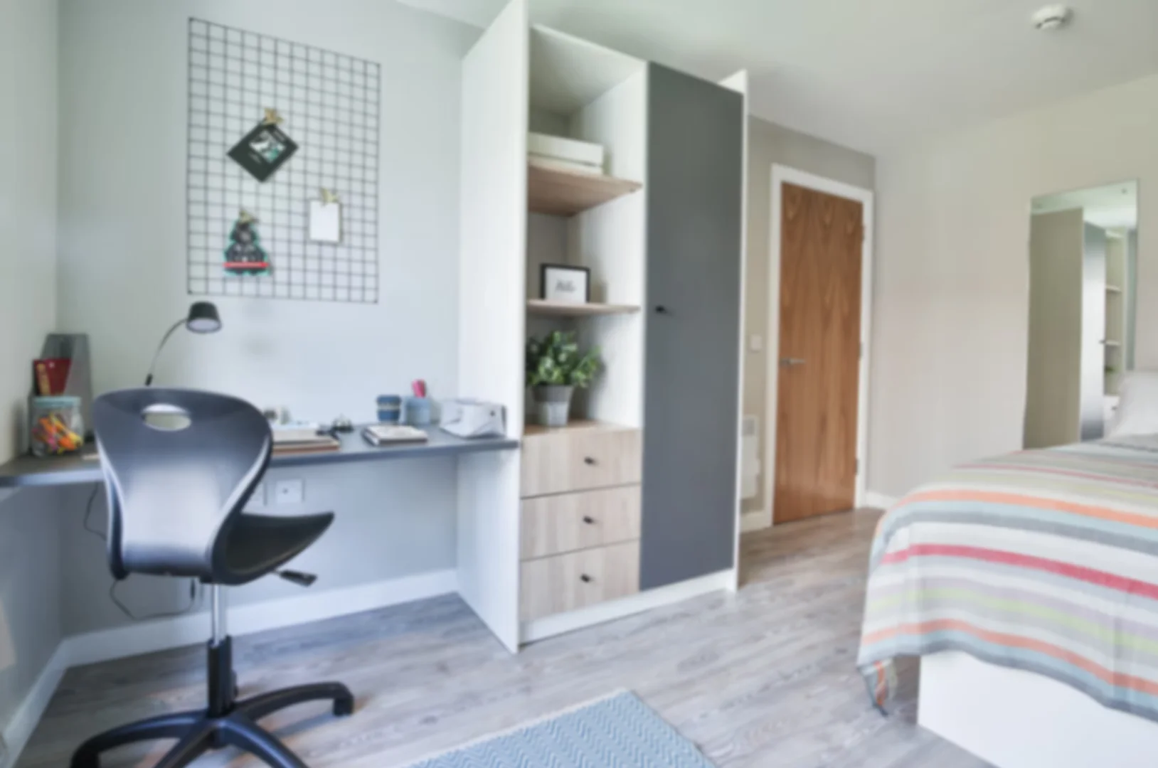 44 Hathersage Rd, Manchester M13 0FT, United Kingdom
