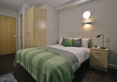 Estudio en residencia en 16 Tumbling Hill St, Bradford BD7 1DB, United Kingdom               , imagen 12 de 49