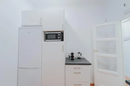 Chambre privée à Calle de Joaquin Costa , image 11 de 18