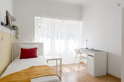 Habitación privada en Largo Manuel Emídio da Silva, imagen 2 de 16
