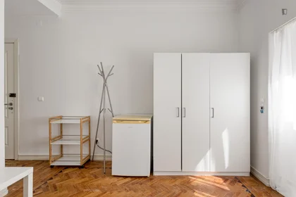 Habitación privada en Largo Manuel Emídio da Silva, imagen 4 de 20