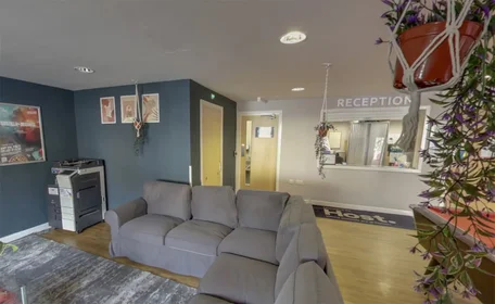 Studio at Glanville Road, image 25 of 31