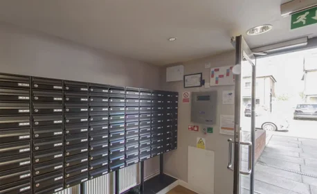 Studio at Glanville Road, image 30 of 31