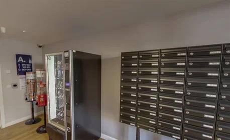 Studio at Glanville Road, image 31 of 31