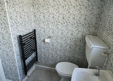 Chambre privée à Springfield Avenue, image 8 de 11