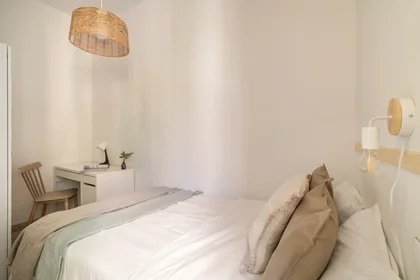Private room at La Rambla 121, image 4 of 16