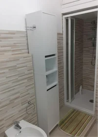Stanza privata in Via Nizza 29, immagine 13 di 16