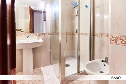 Quarto privado em Calle Francisco Carrera Iglesias Paquili 19, imagem 11 de 18