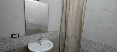 Chambre privée à Via San Giuseppe Benedetto Cottolengo, image 5 de 9
