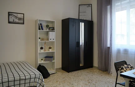Privatzimmer in der Via Terracina 381, bild 3 von 19