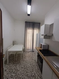 私人房间 在 Piazza Giuseppe Garibaldi 6, 7的图像5