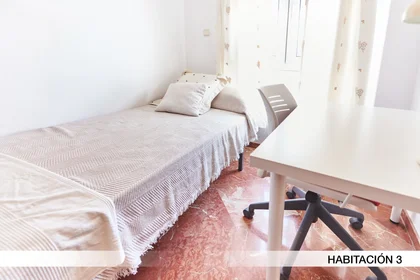 Quarto privado em Calle Marqués de Nervion, imagem 4 de 23