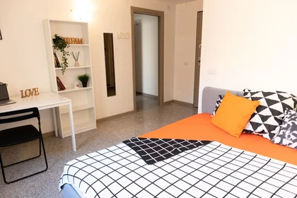Privatzimmer in der Via Dante Alighieri 108, bild 3 von 22