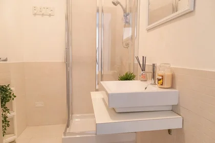 Privatzimmer in der Via Dante Alighieri 108, bild 15 von 22